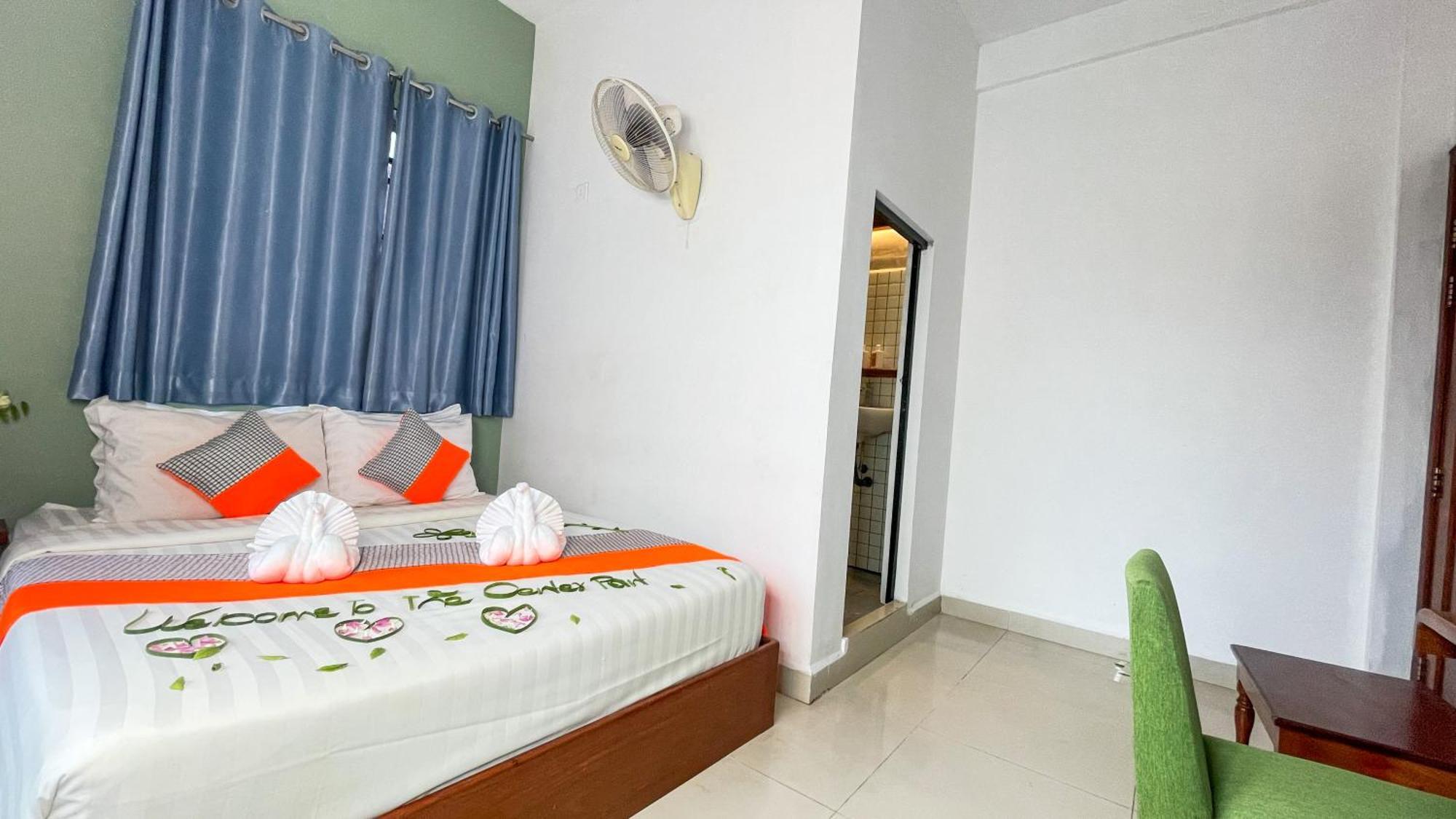 The Center Point Hotel Siem Reap Exterior photo